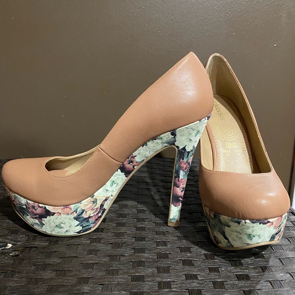 Cklass heels